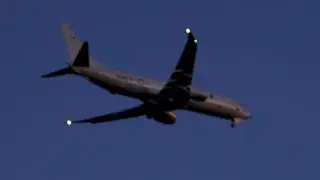 US Navy transports doing touch and goes at ISP/Long Island (a rare sight!)