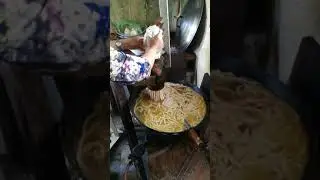 Готовим китайскую домашнюю лапшу..
