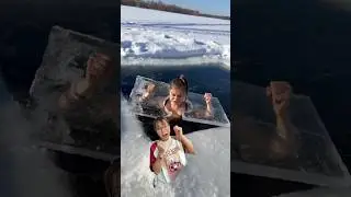wow! Almighty power 💪👏🫶#shorts #snow #wow #ice #icewaterswim