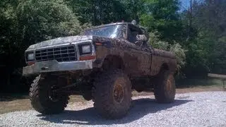HUGE!!!1979 F150 on 44's