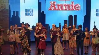 Annie, El musical en Ingles. Finale. Ovation