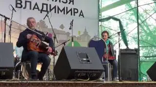 Andrey Vinogradov & Natalia Serbina. Razvrastanata/Devoiko Mari Hubava/Rekrutskaya