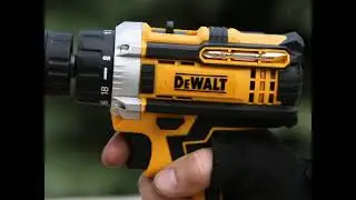 Шуруповёрт аккумуляторный DeWALT DCD680