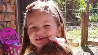 Letícia ganhou uma bebê reborn
