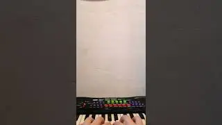 Как я играю на пианино 😄😄😄😄😄😶😶😶😶😐😑😐😑😐