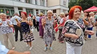 31.08.24г..."Люди Встречаются"... Банд Одесса... звучит на танцполе в Гомеле...