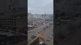 ХАРЬКОВ НАКРЫВАЕТ ГРАДАМИ, ЛЮЮЮЮДИИИИ УБЕРИТЕ СВОЕГО ПРЕЗИДЕНТА, ОН ЗАВОЕВАТЕЛЬ ТАК КАК ГИТЛЕР