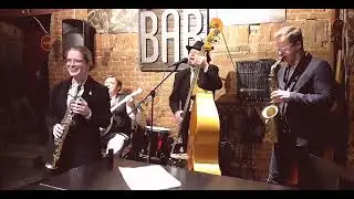 Moonshiner & Friends. Фрагмент концерта в ""Этобаре"