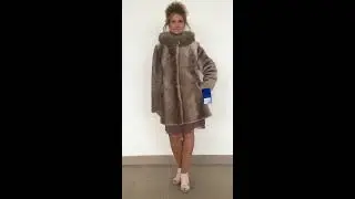 Полушубок мутон 8500 ₽ как новый  с капюшоном р.44-46 /10600/