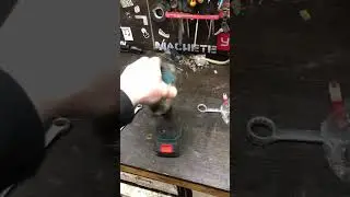 Тяжелая жизнь китайского гайковерта! 