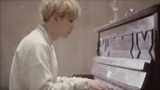 BTS SUGA PLAYING I NEED U (PIANO VER.) 10 MINUTE VERSION/ 10 MINUTOS/ 10 분