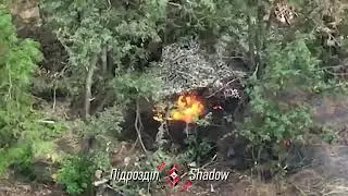 Робота розрахунку FPV: БТРи, бліндажі та навіть мотоцикли ворога