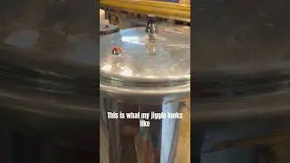 How my Mirro 22qt pressure canner jiggles. #pressurecanning #homesteadlife #mirro
