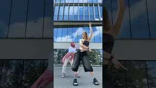 Танцуем с ЛПшкой 😂