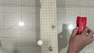 Craftsman Stud Finder:  Find Stud Center and Edge Demo