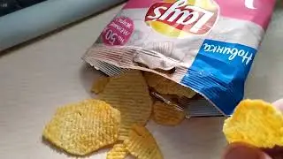 Lays из печки со вкусом королевского краба НОВИНКА
