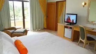 Harris Waterfront Resort Indonesia
