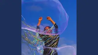 Ты думаешь, я люблю тебя больше, чем море