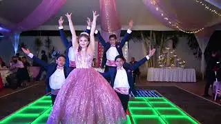 Vals principal Xv años Luz Divina