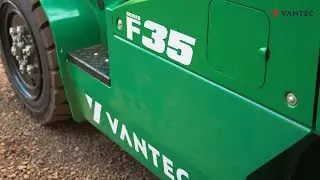 EMPILHADEIRA ELÉTRICA FE30T / FE35T | ELETRIC FORKLIFT 3T / 3.5T | VANTEC MÁQUINAS