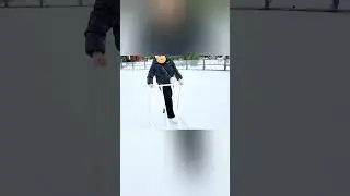Первый день на коньках