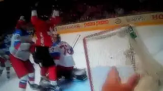John Tavares makes it 5 to 2 vs Russia reff cam view