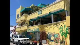 Walking around the streets of Isla Mujeres, Mexico- Summer 2017
