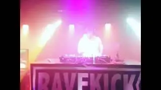 Ravekick 001 | Triplestar - Aha - Sun always shines on TV remix
