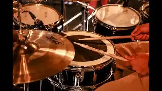 IGGY POP - Livin' On The Edge Of The Night - [drum cover]