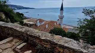Болгария. Балчик. Дворец "Тихое гнездо". Что есть на территории? Кто такая Мария Эдинбургская?