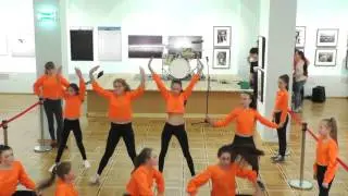 02  Танцевальная студия "Шаг Вперёд"