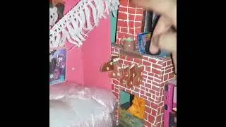 mostrando mi sala para mis muñecas  