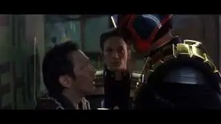 Sudja.Dredd.1995.XviD.DVDRip(HDRip).Santikov.Net_chunk_1.avi