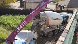 Бетононасос качает. Красноярск. Емельяново
