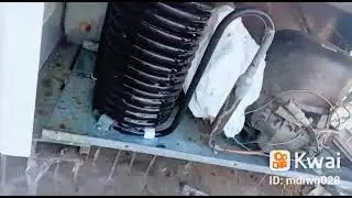 Limpeza da Unidade Condensadora do Freezer