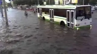 Ярославль главный потоп в Ярославле 2013 год.
