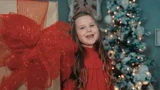 ИИСУС РОДИЛСЯ                                                         Angelina Doldier