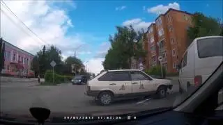 АВАРИЯ!!! КАРАЧЕВ 29.05.17 ул. 50 лет октября.