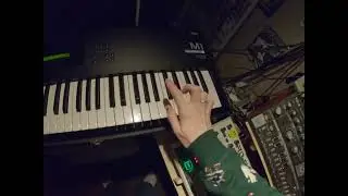Merry Christmas! Korg M1 Pacific State Classic House!