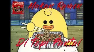 Makan Ramen di Tepi Pantai