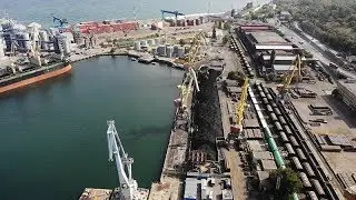 Перевалка руды открытым способом. Одесский порт. / Кадры с дрона / Таймер