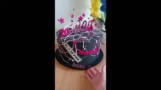 Торт Black Pink