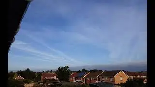 POISON IN OUR SKIES 2 10 MIN LATER THE CHEM TRAILS SPREAD OUT FORMING FAKE CLOUDS .