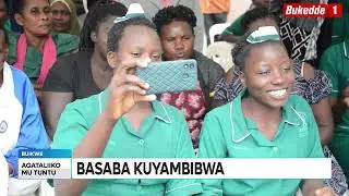 Ttuntu:  Abasawo basattira  Bagamba abasawo mu Ggwanga batono basaba kuyambibwa.