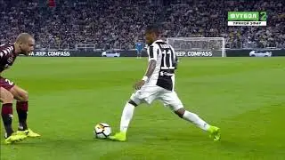 La jolie virgule de Douglas Costa vs Torino (HD-720p)