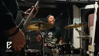 Quisiera Ser Alcohol - Heavy Towers | Live Session