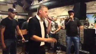 Благотворительный концерт в поддержку Даймонд харлея Ден jar дог и гриз iam
