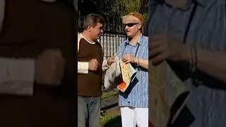 Иностранец в Москве😂 [6 кадров] 