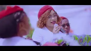 Savan alla - remise de  cadeau de Noël au enfants de n'djebonoua