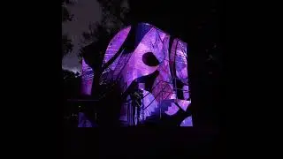 Video mural that combines urban art and 3d projection by Philipp Frank